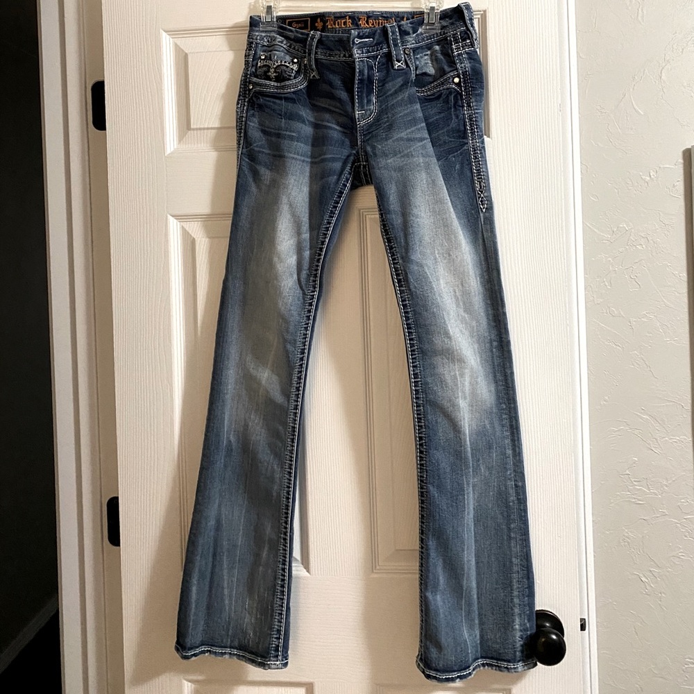 Women’s Rock Revival jeans